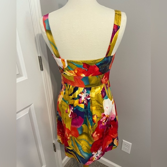 Ronni Nicole Floral Sleeveless Mini dress Sz 6 - Picture 3 of 4